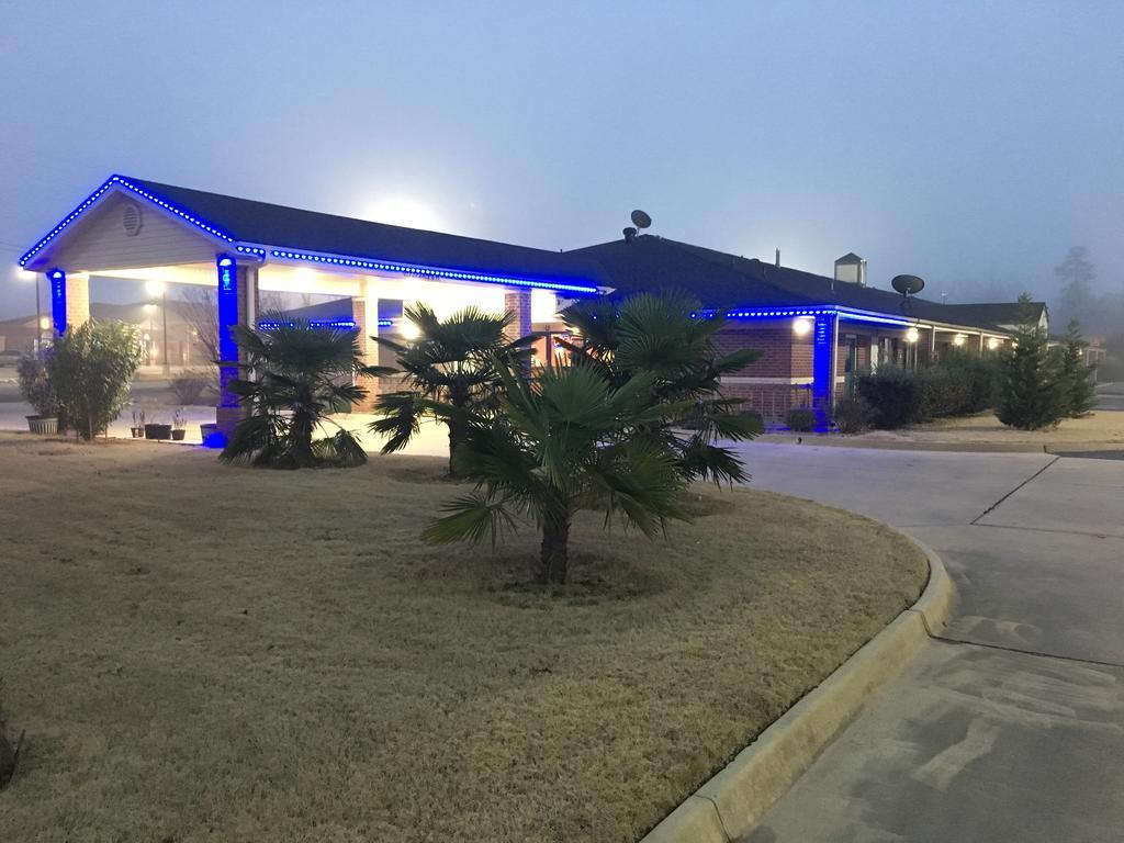 怀特霍尔雷德伍德酒店 White Hall 外观 照片