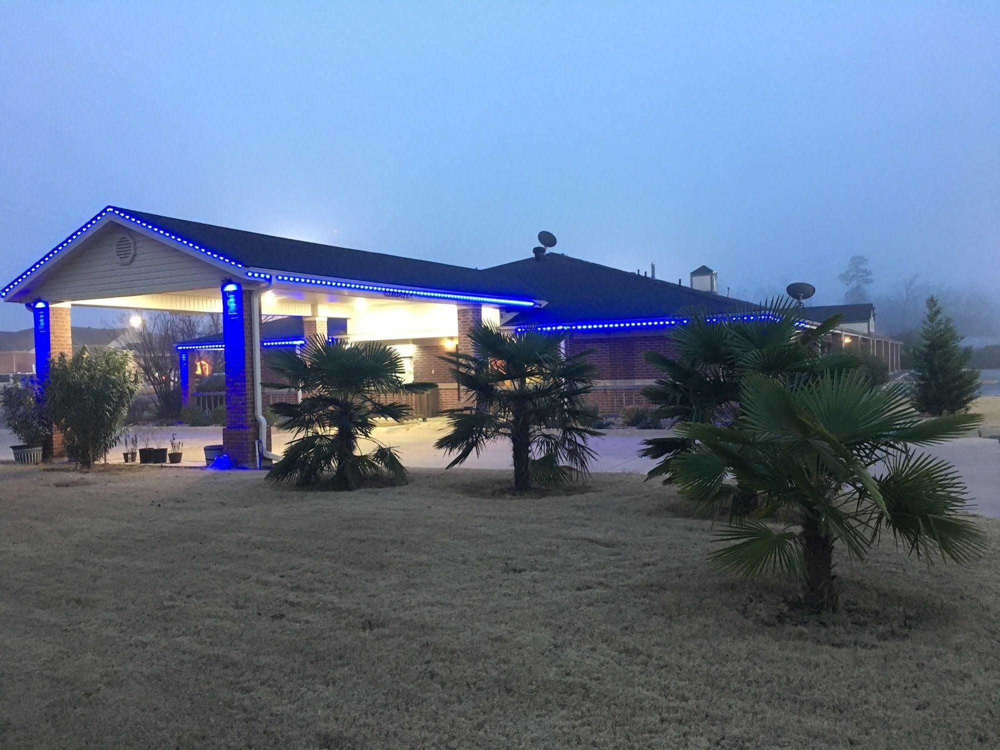 怀特霍尔雷德伍德酒店 White Hall 外观 照片